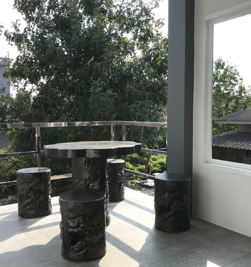Airport Pearl Apartment *