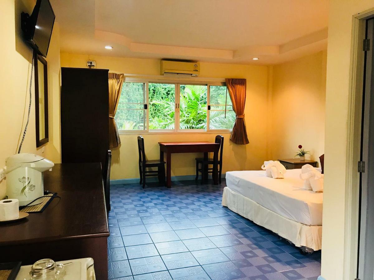 Merit Hill Bungalows 3* Phuket