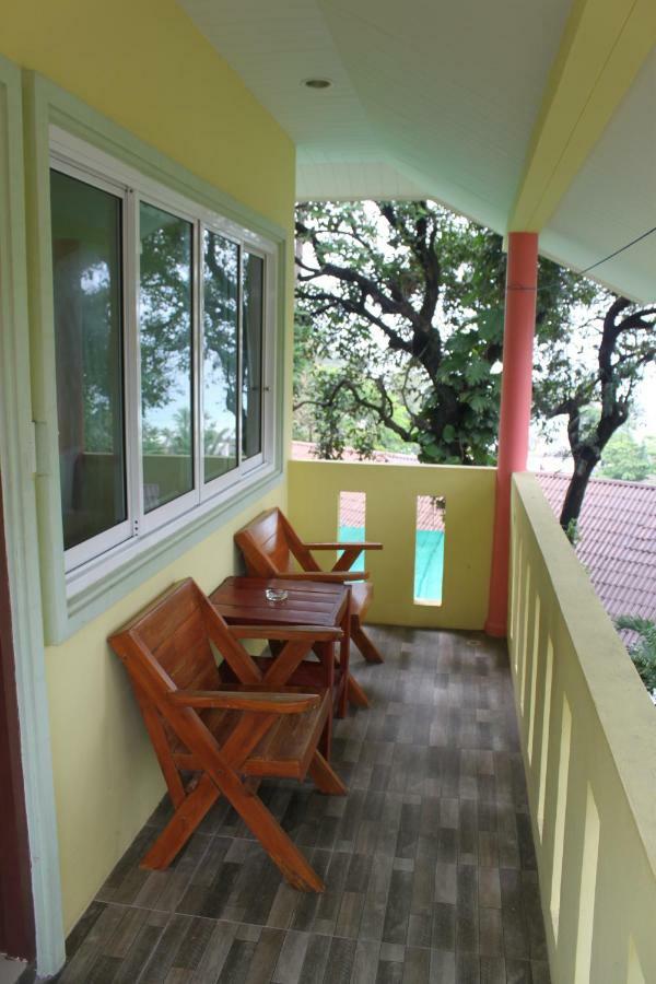 Merit Hill Bungalows Guest house