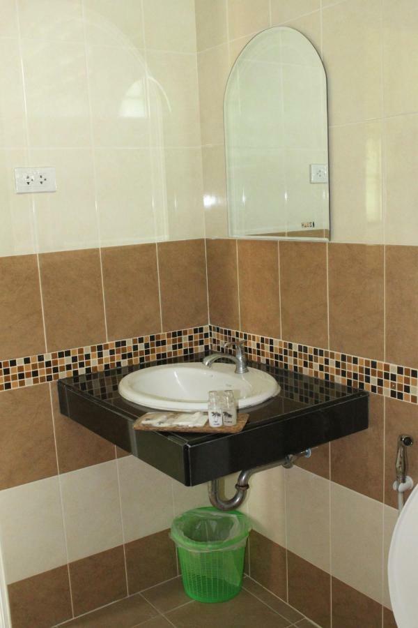 Merit Hill Bungalows Guest house 3*