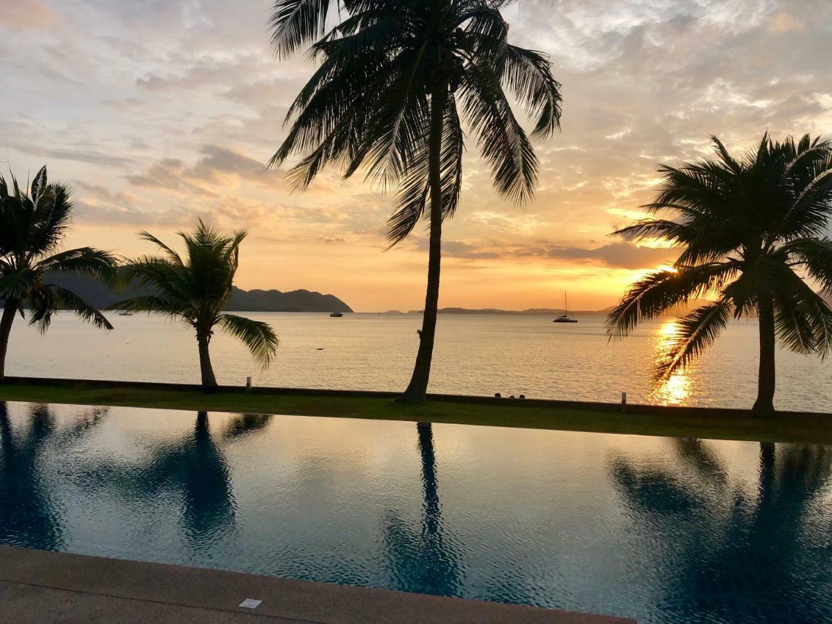 Apartment D-lux 4 Bed Beachfront With Sea View *