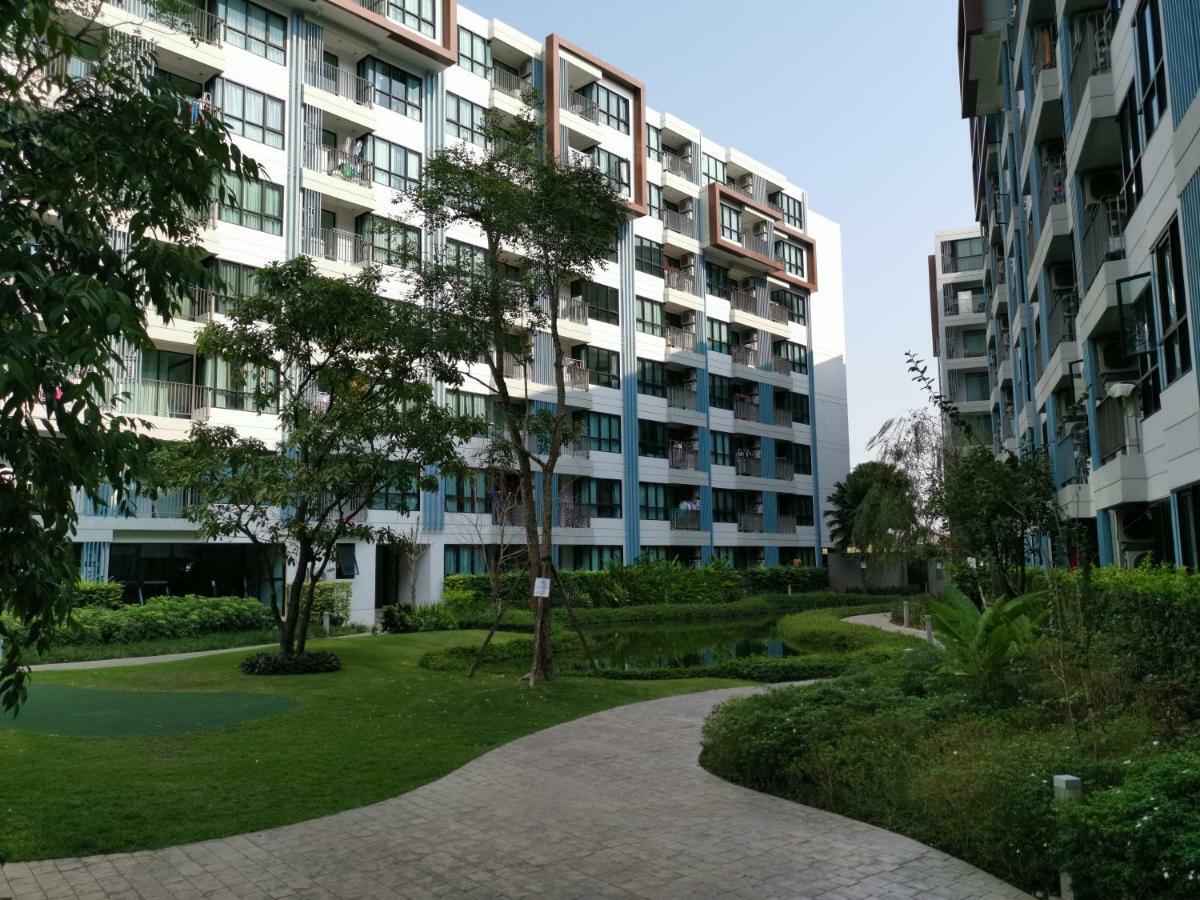 5 Floor - Centrio In Town - 30 Mins To Beaches *