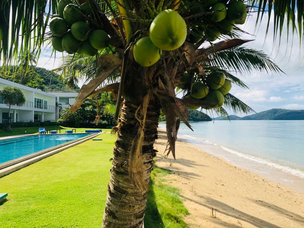 D-lux 4 Bed Beachfront With Sea View Apartment