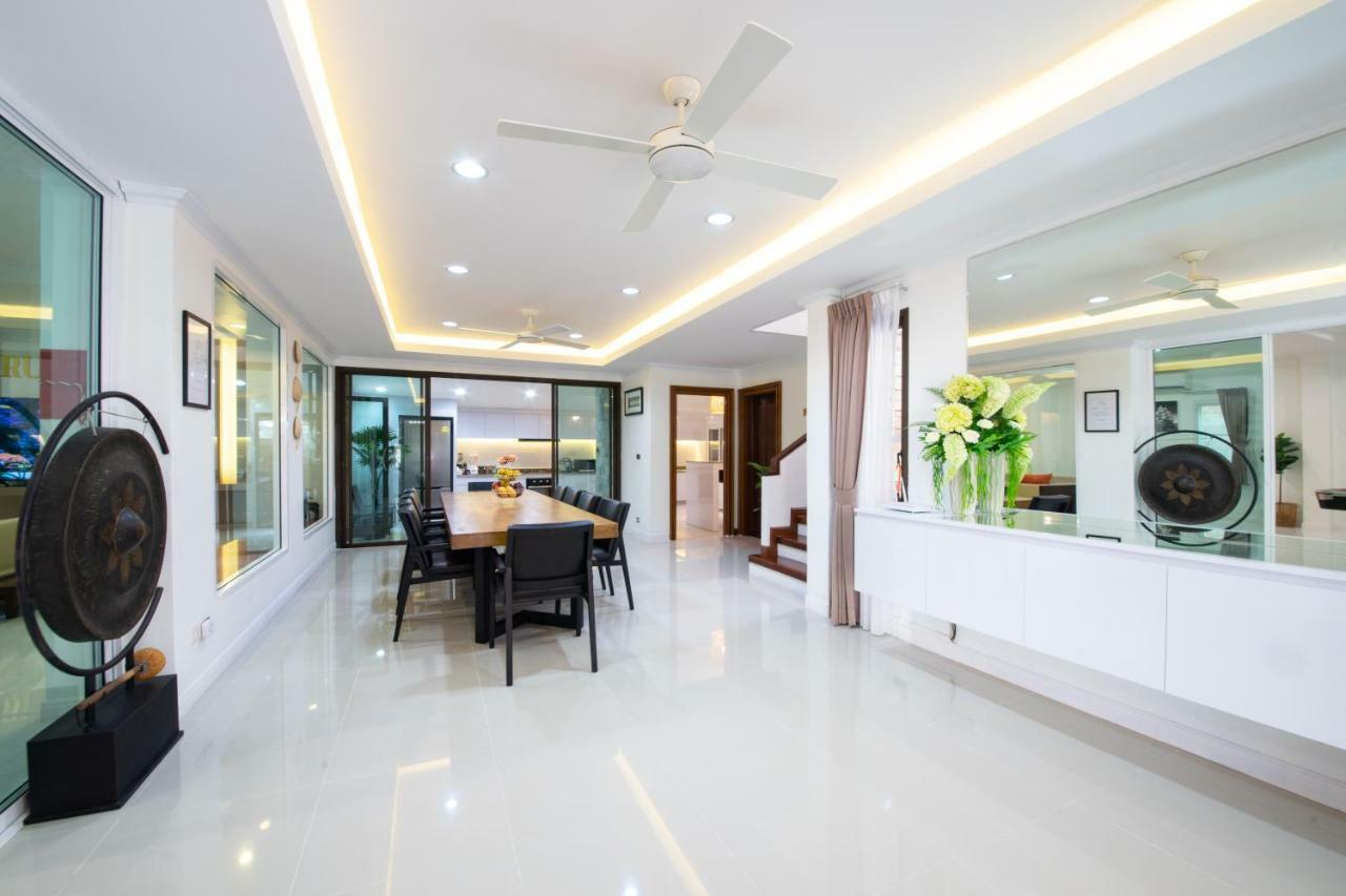 Rudi House Villa *