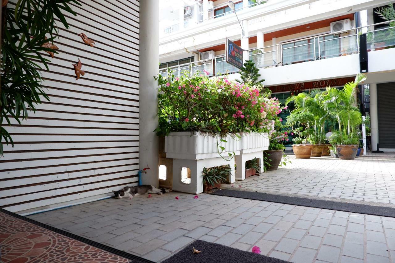 Sawasdee Apartment
