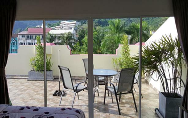 Apartamento Oasis & Bar Karon