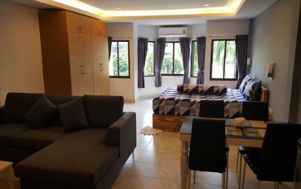 Apartamento Oasis & Bar