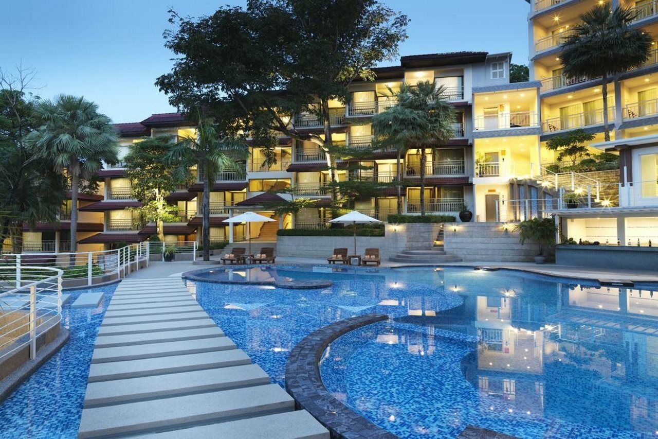 Tempat peranginan Chanalai Flora Resort,