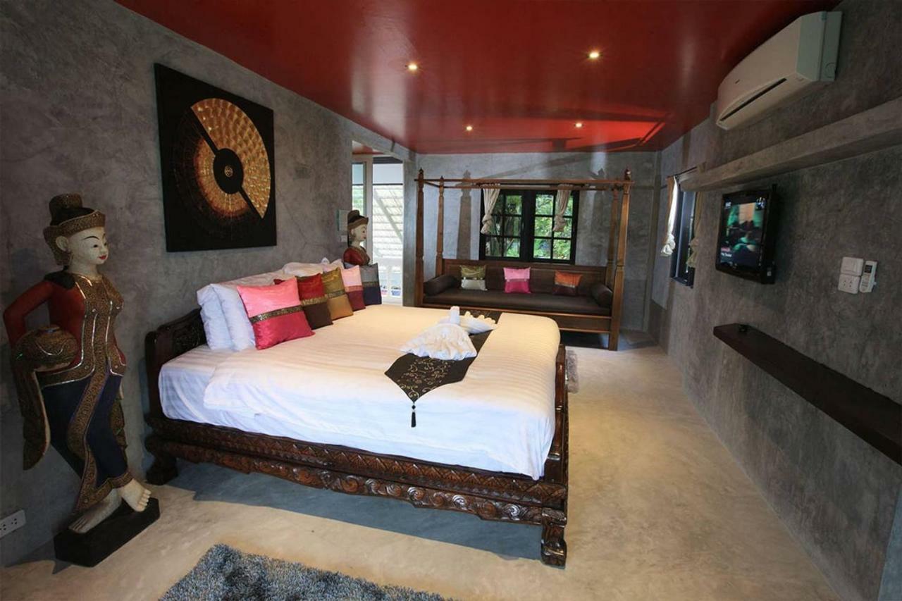 Holiday home Baan Heaven / Pool Sleeps Up To 15 Patong