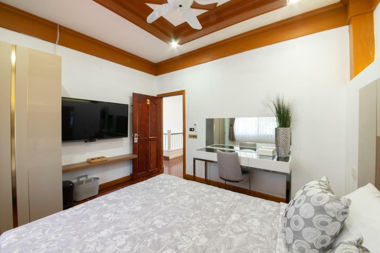 Rudi House
