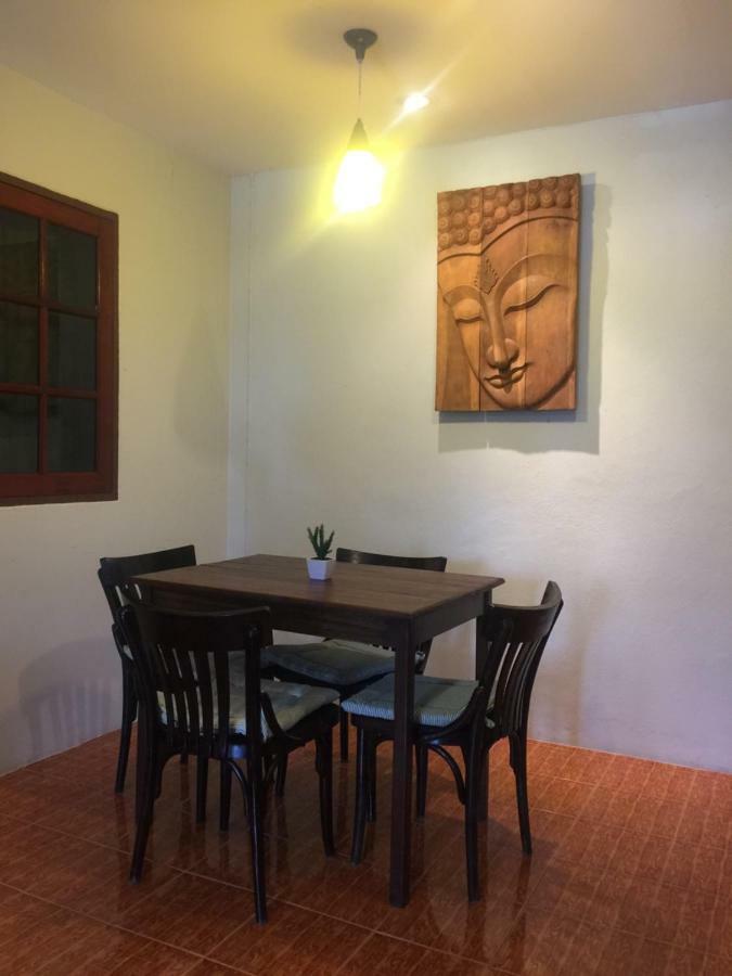 House * Strand Surin