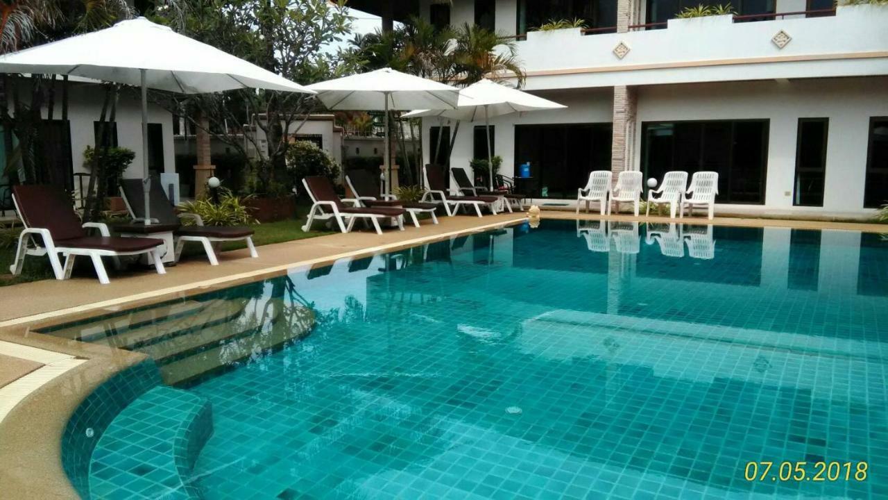 Babylon Pool 4* Nai Harn