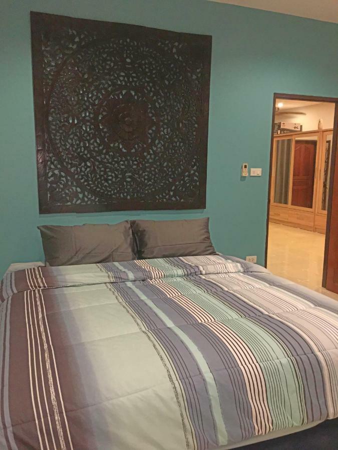 Beautiful 3 Bedroom Garden Vila *