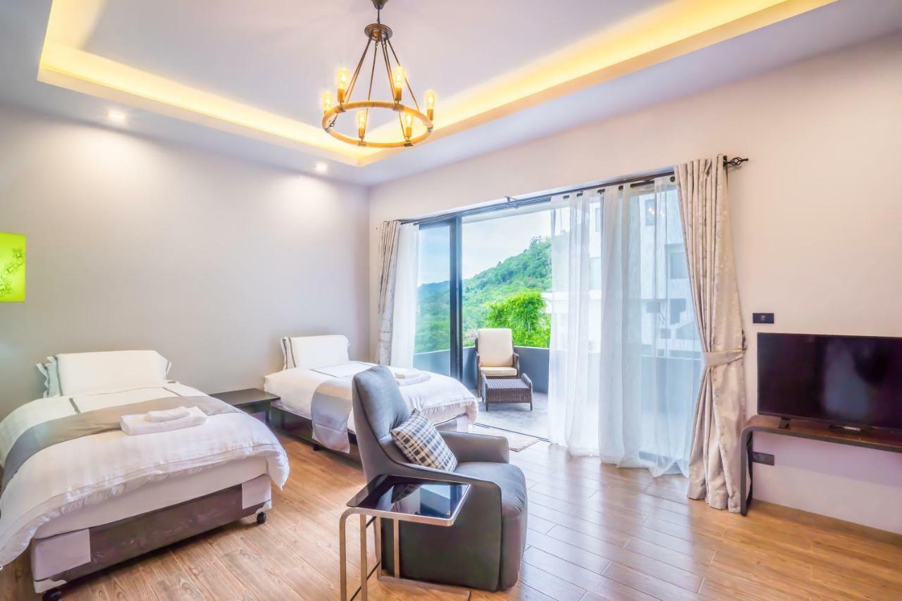 Villa Nakara Hill Phuket Chalong