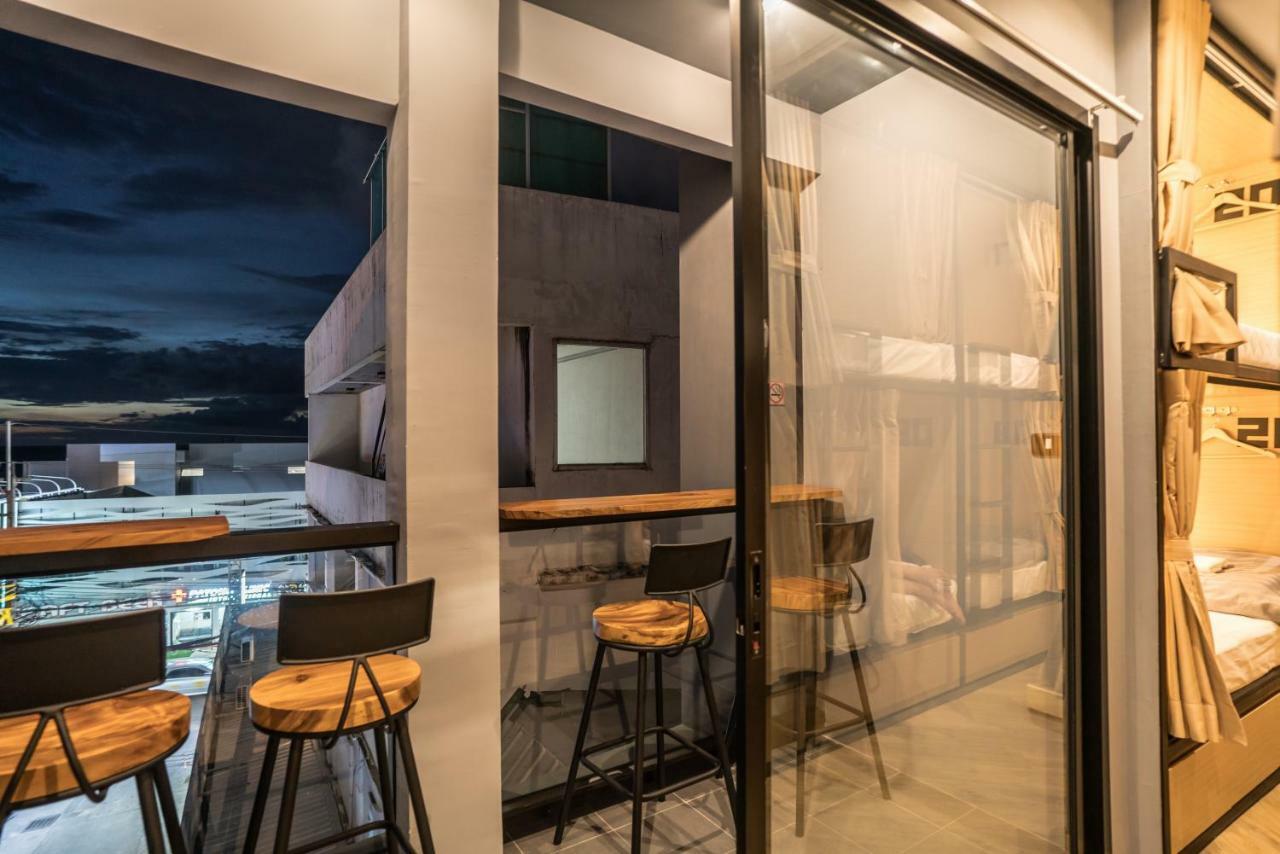 Asrama Sleep Box Patong