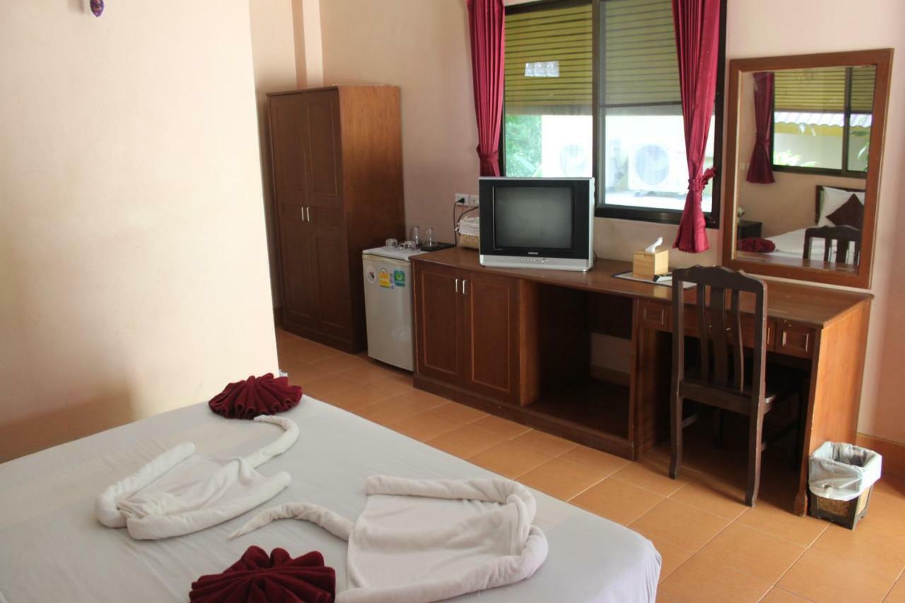 Guest house Merit Hill Bungalows Phuket