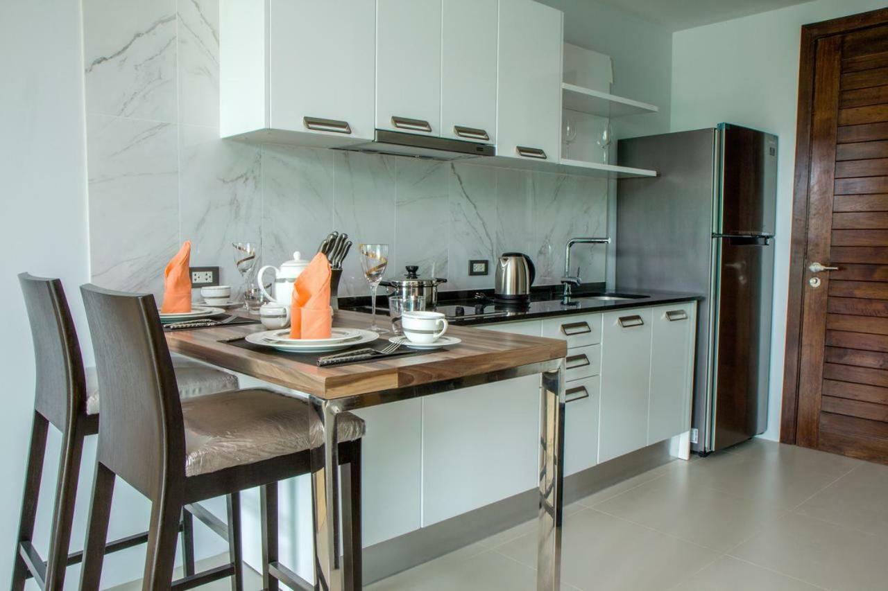 Emerald Terrace Apartment