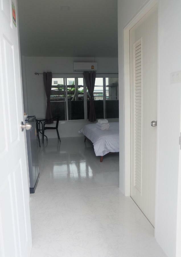 Airport Pearl Apartment Nai Yang Beach