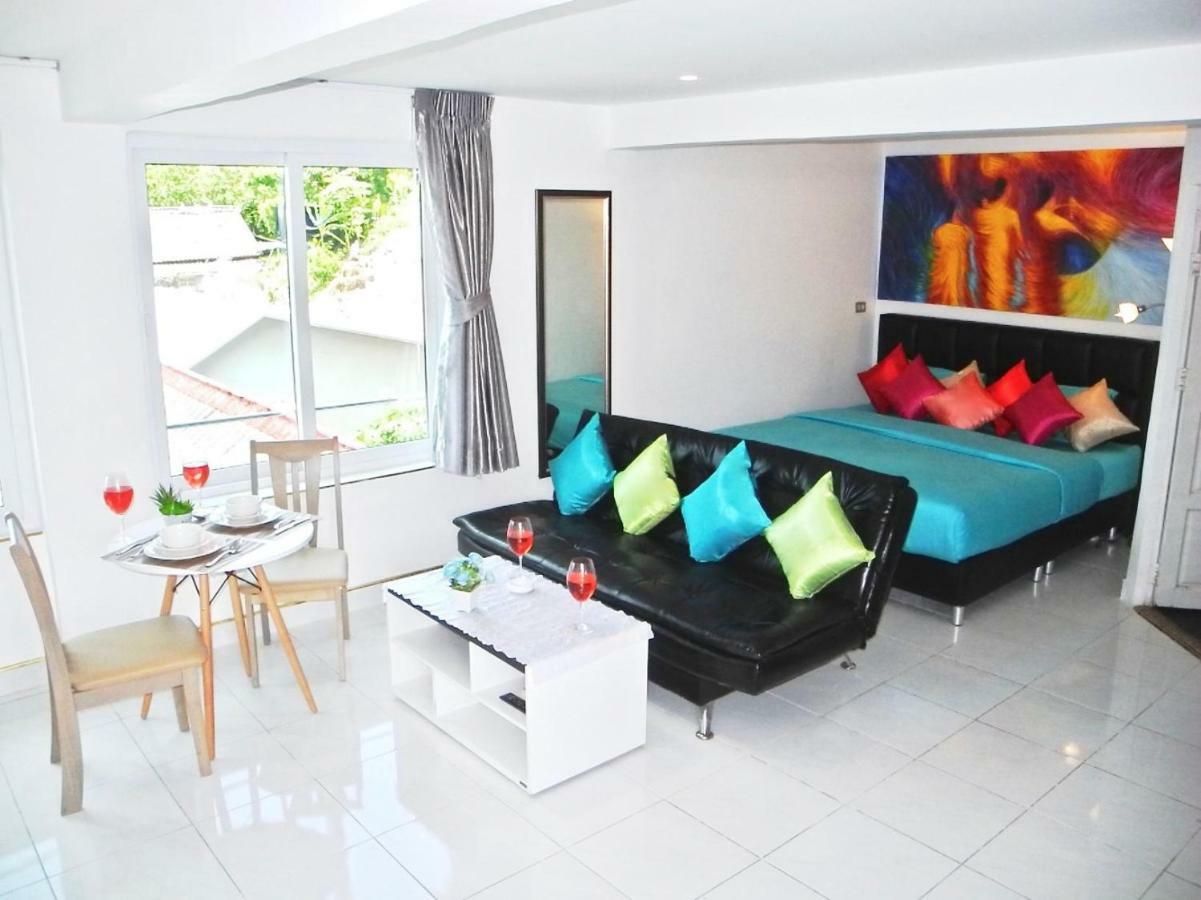 Apartment Versace Patong