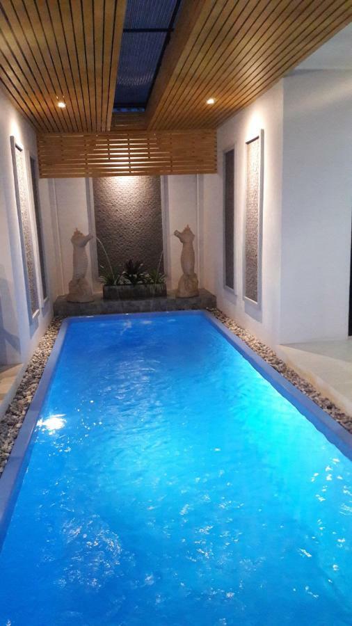 Pajee Pool *