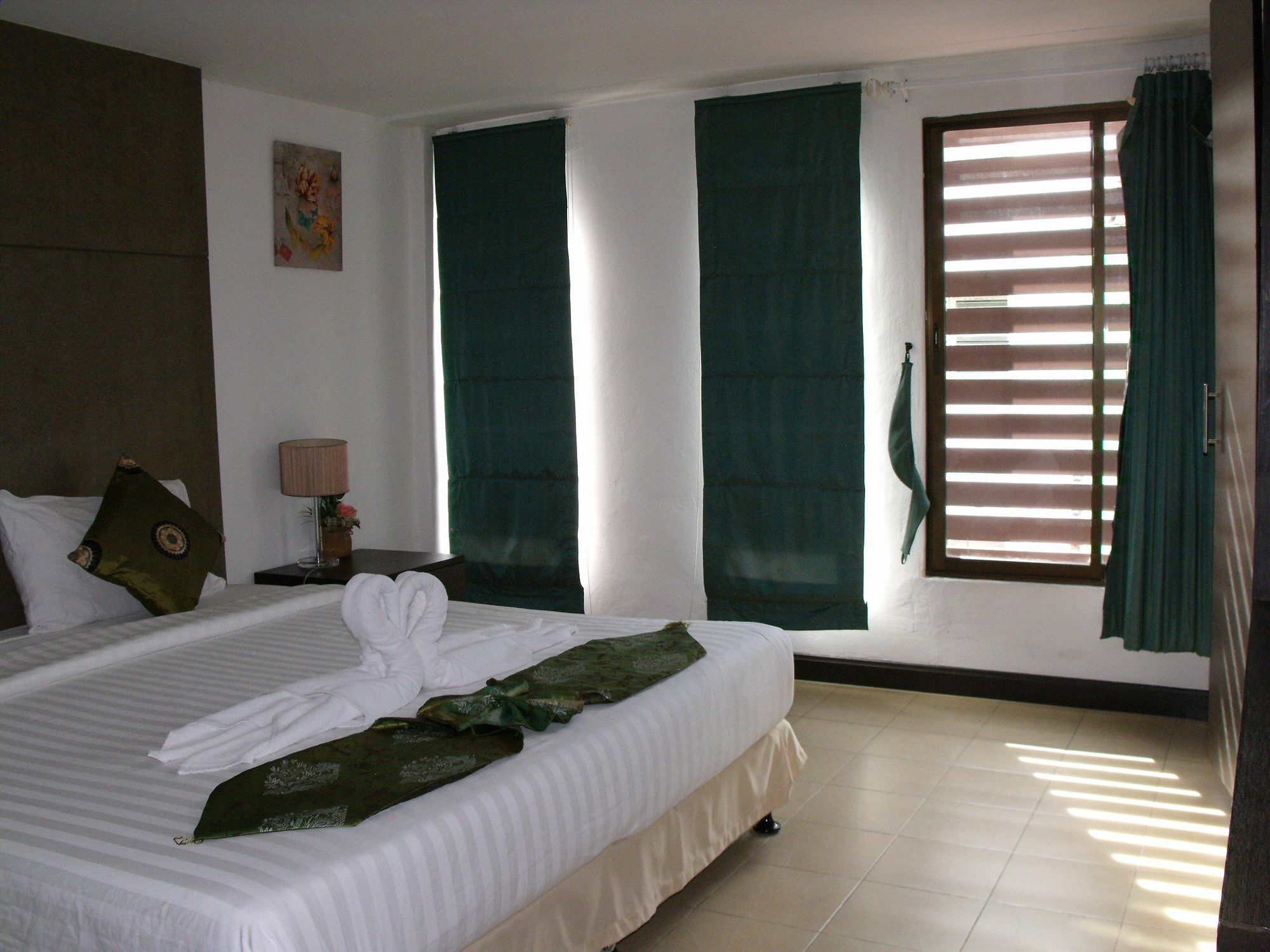 Hotel Seahorse Phuket 2*