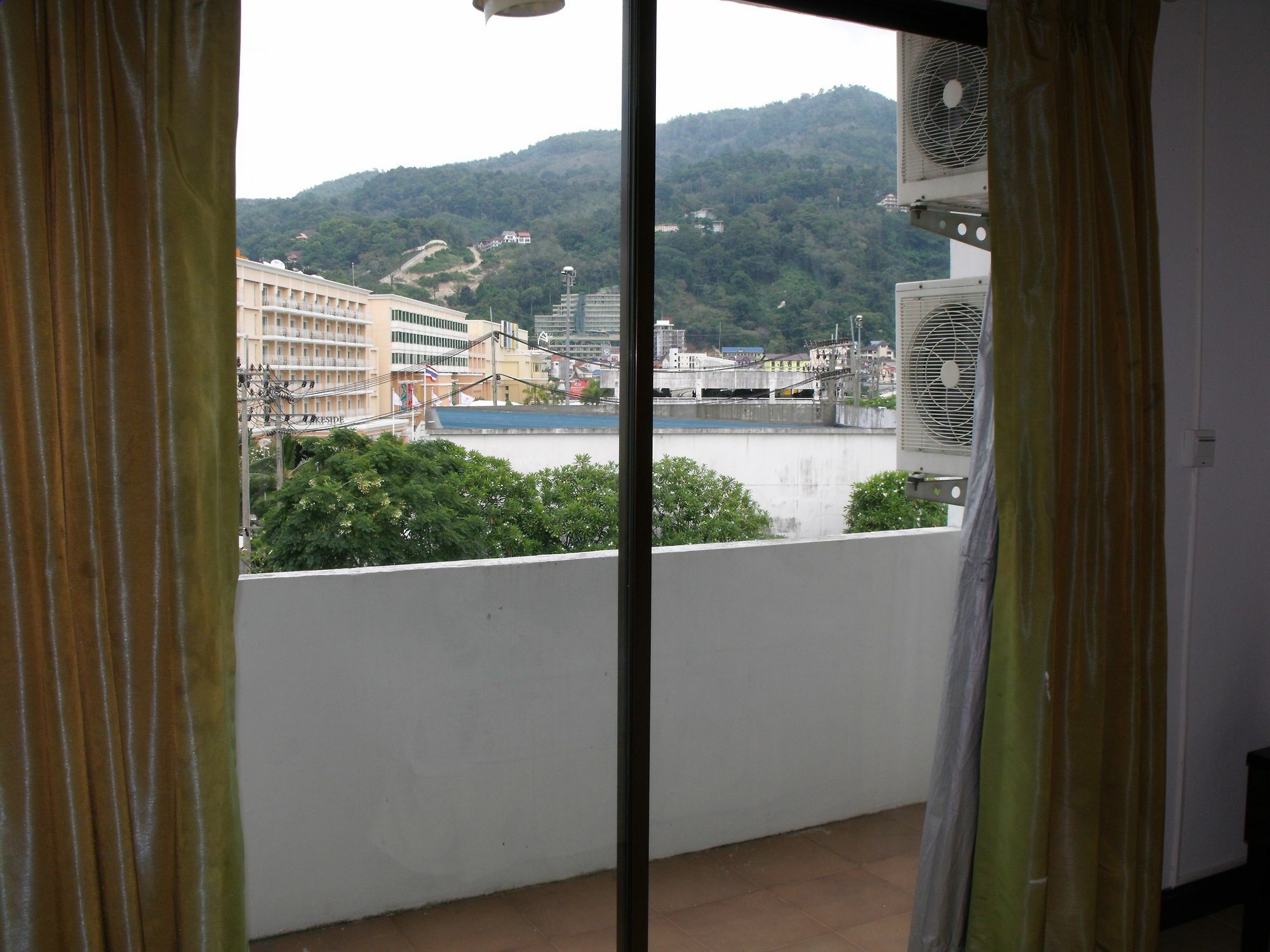 Seahorse Phuket Hotel