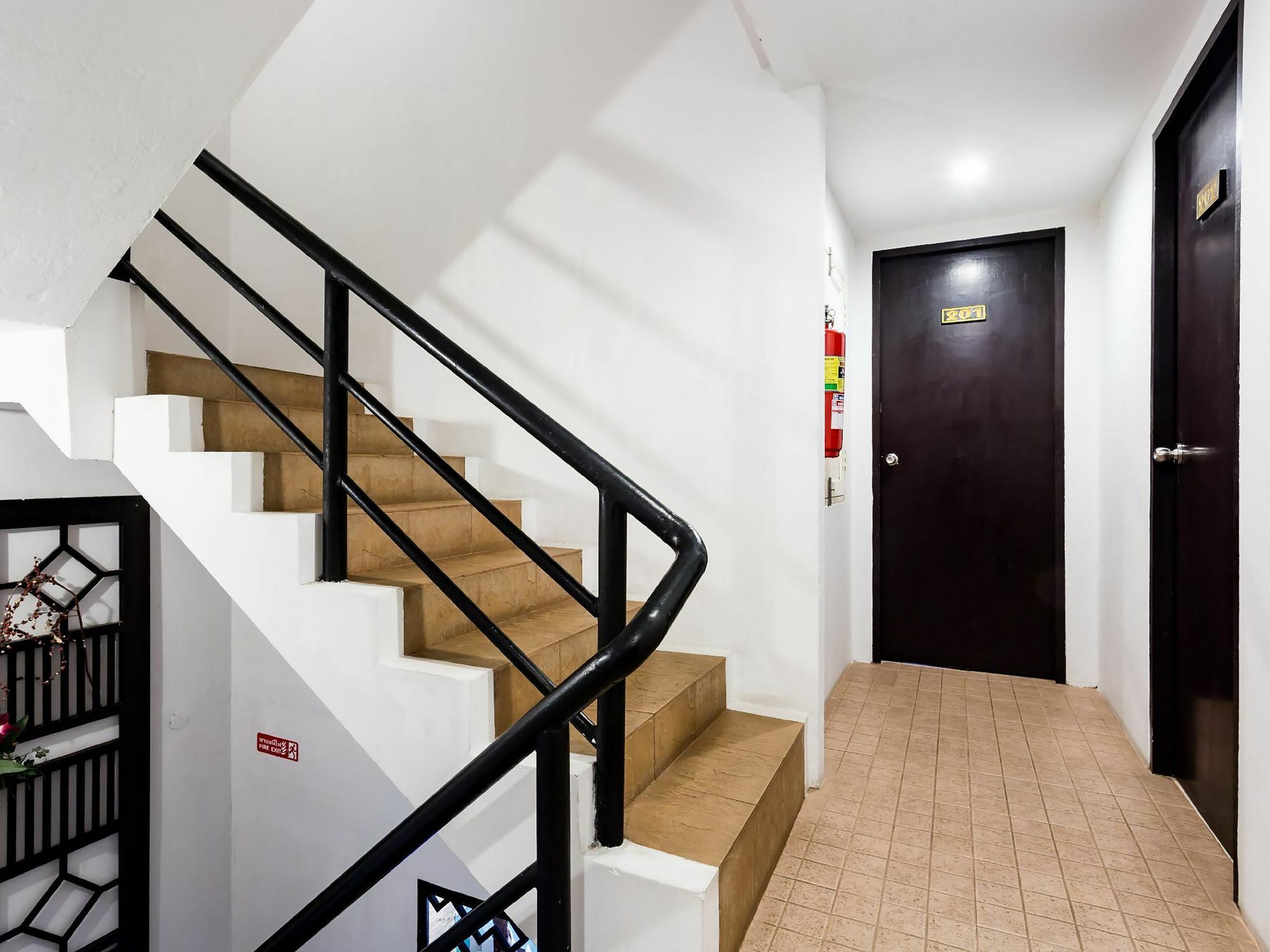 Sino House 2*