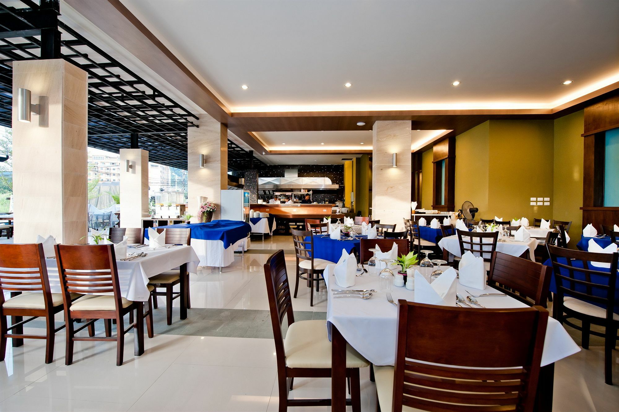 Hotel Tuana Blue Sky 3*