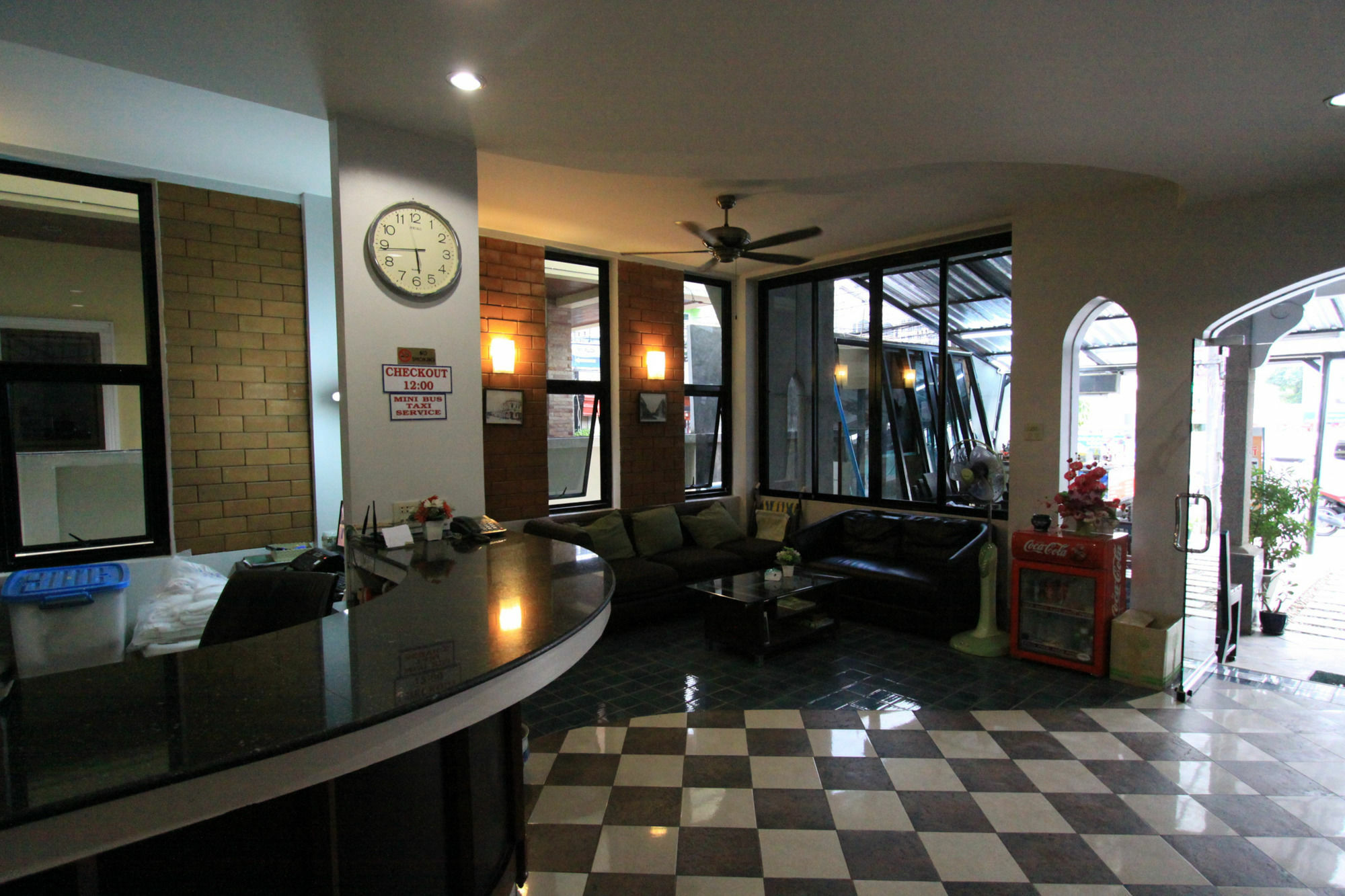Casa de hóspedes Rang Rong Patong