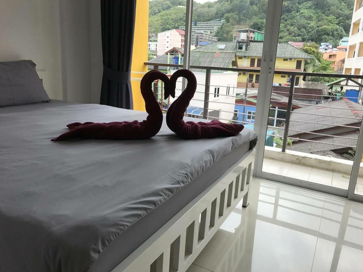 Bedbox Hostel Patong