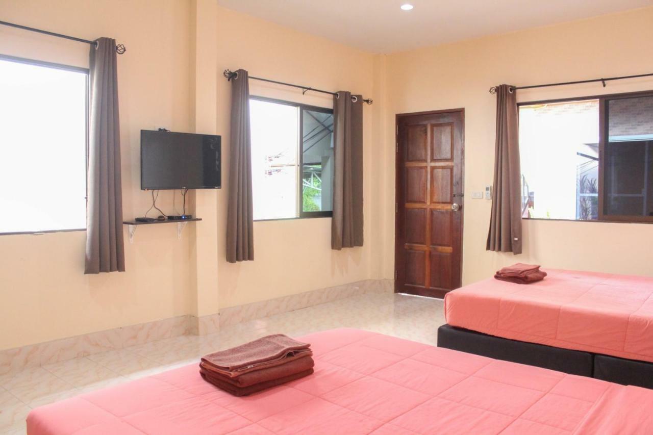 Apartment Sirikul Mansion Nai Yang Beach
