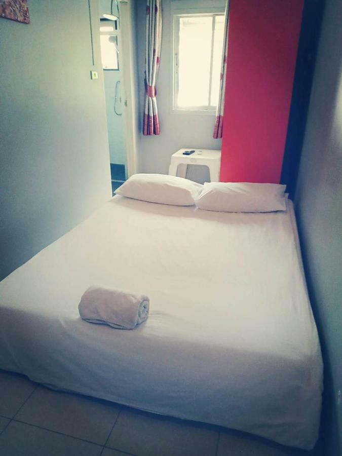 Hostel Luna And Travel