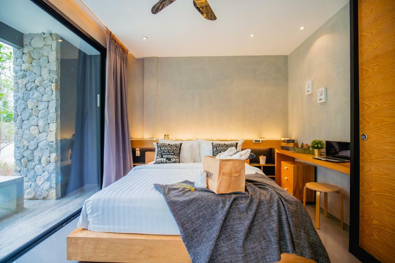 Tempat peranginan The Woods Natural Park Phuket 4*