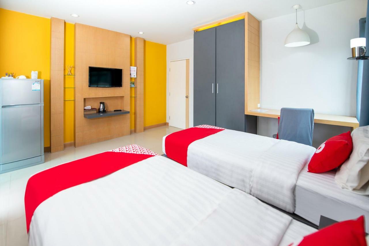 Apartment Oyo 303 Phoomjai House