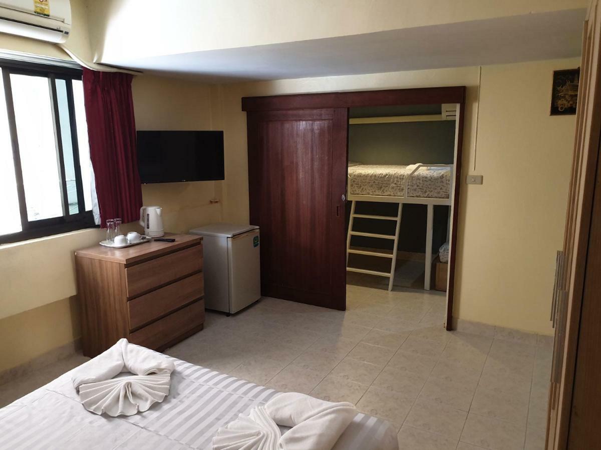 Guest house Oasis & Bar