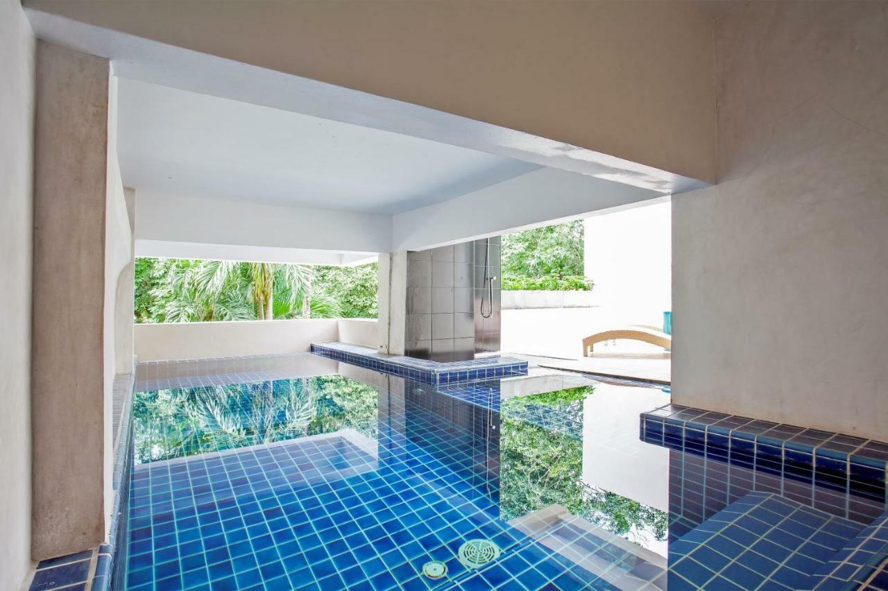 Nakathani Villas *