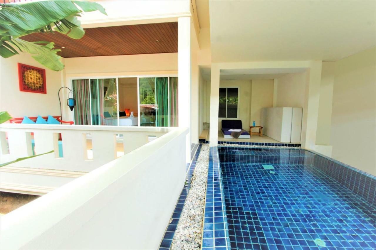Villa Nakathani Villas *