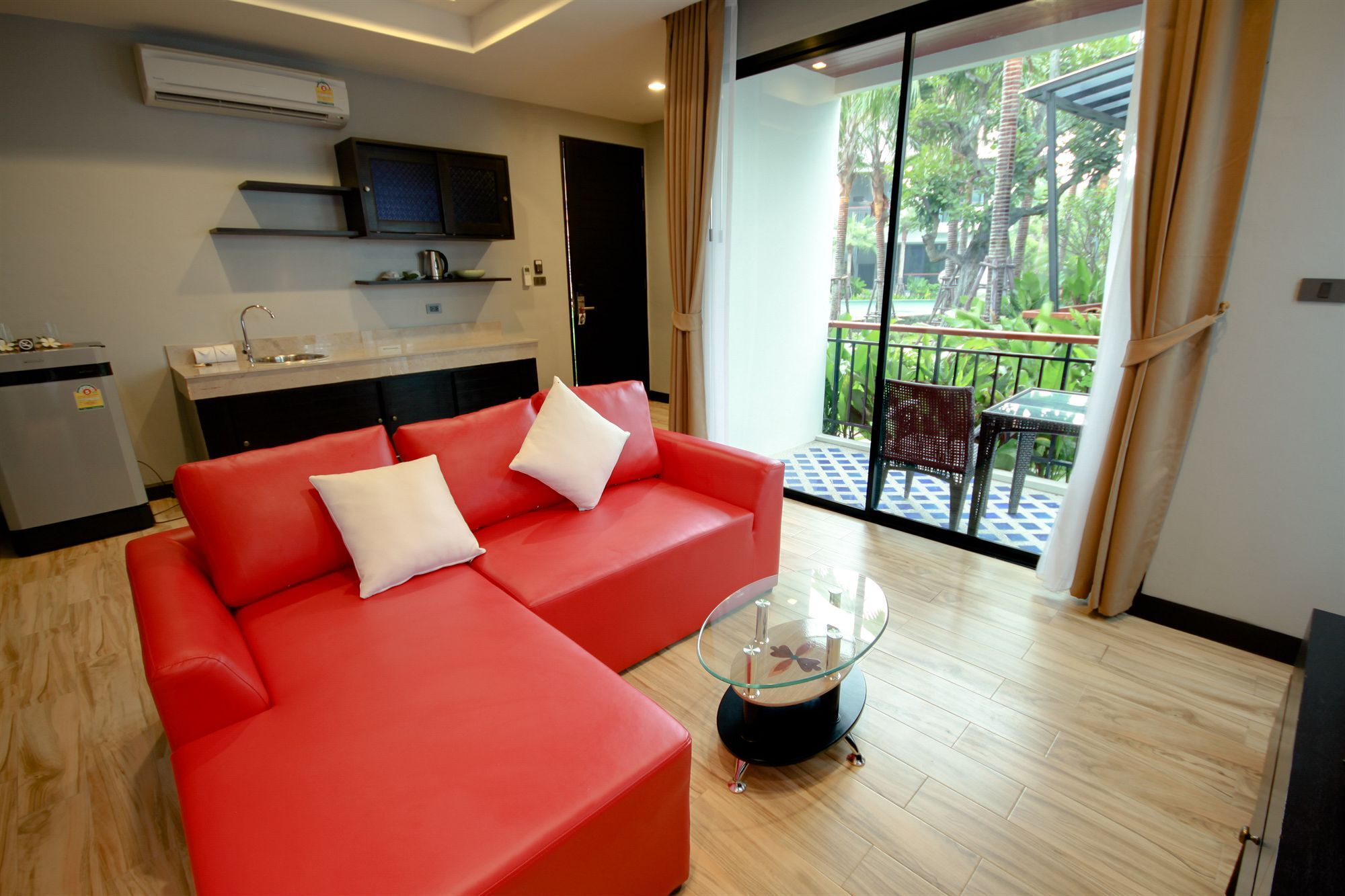 Resort Coco Retreat Phuket And - Sha Chalong