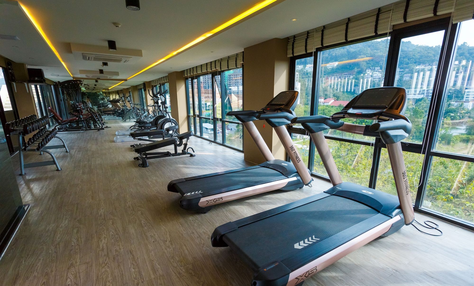 The Aristo 421 Phuket