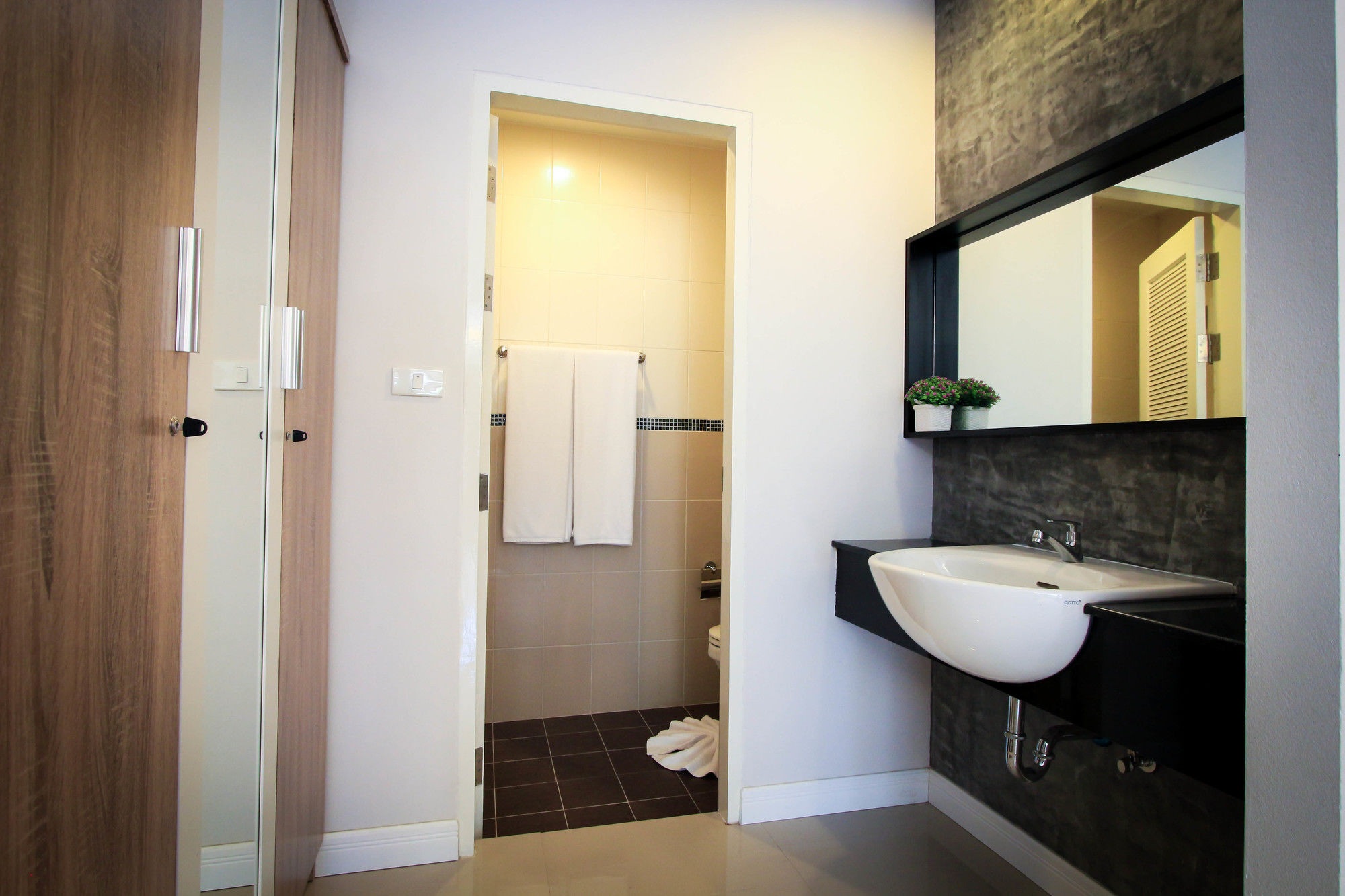 Hotel Vipa House - Sha Extra