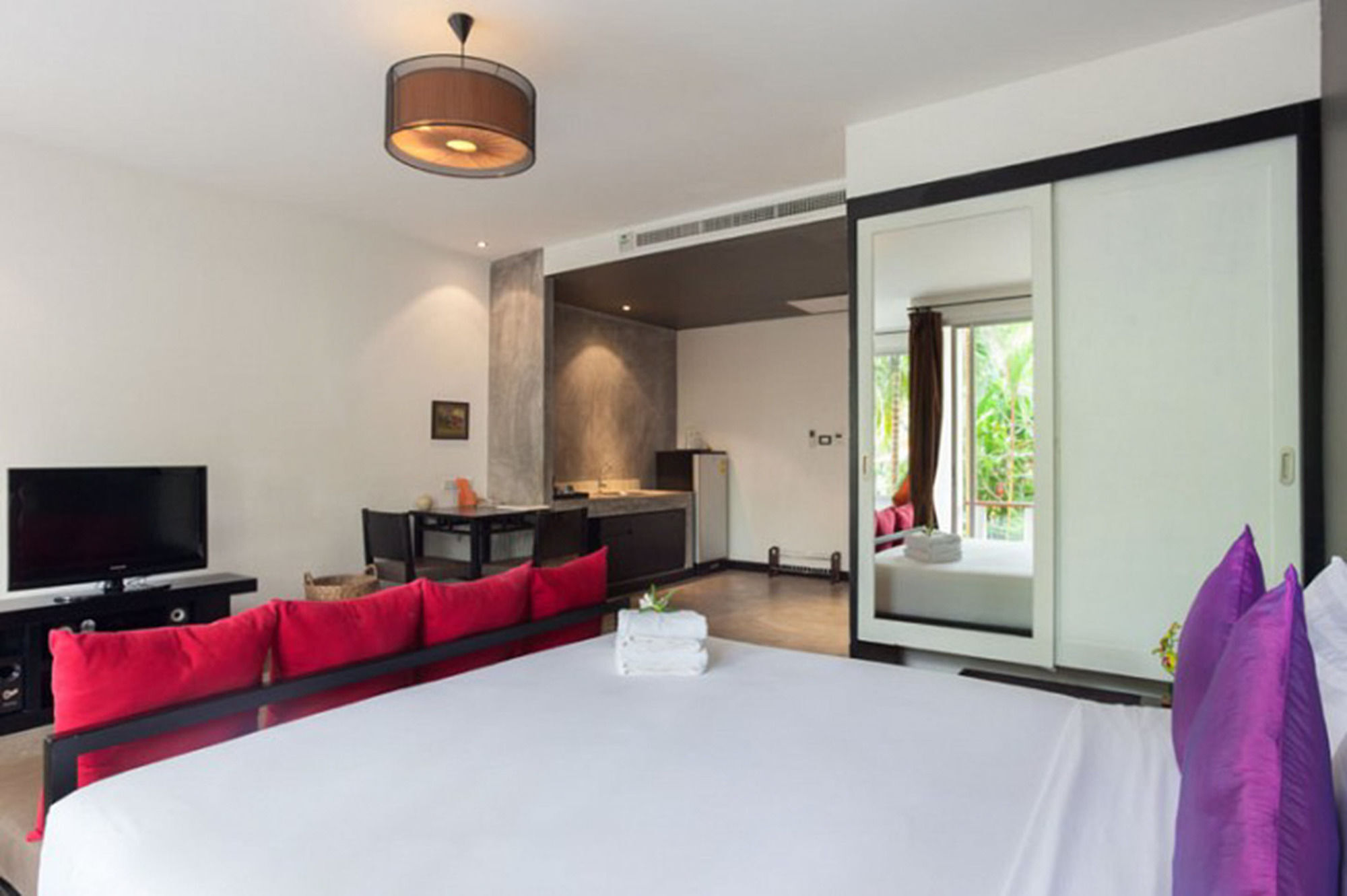 Signature Phuket Sha 4*