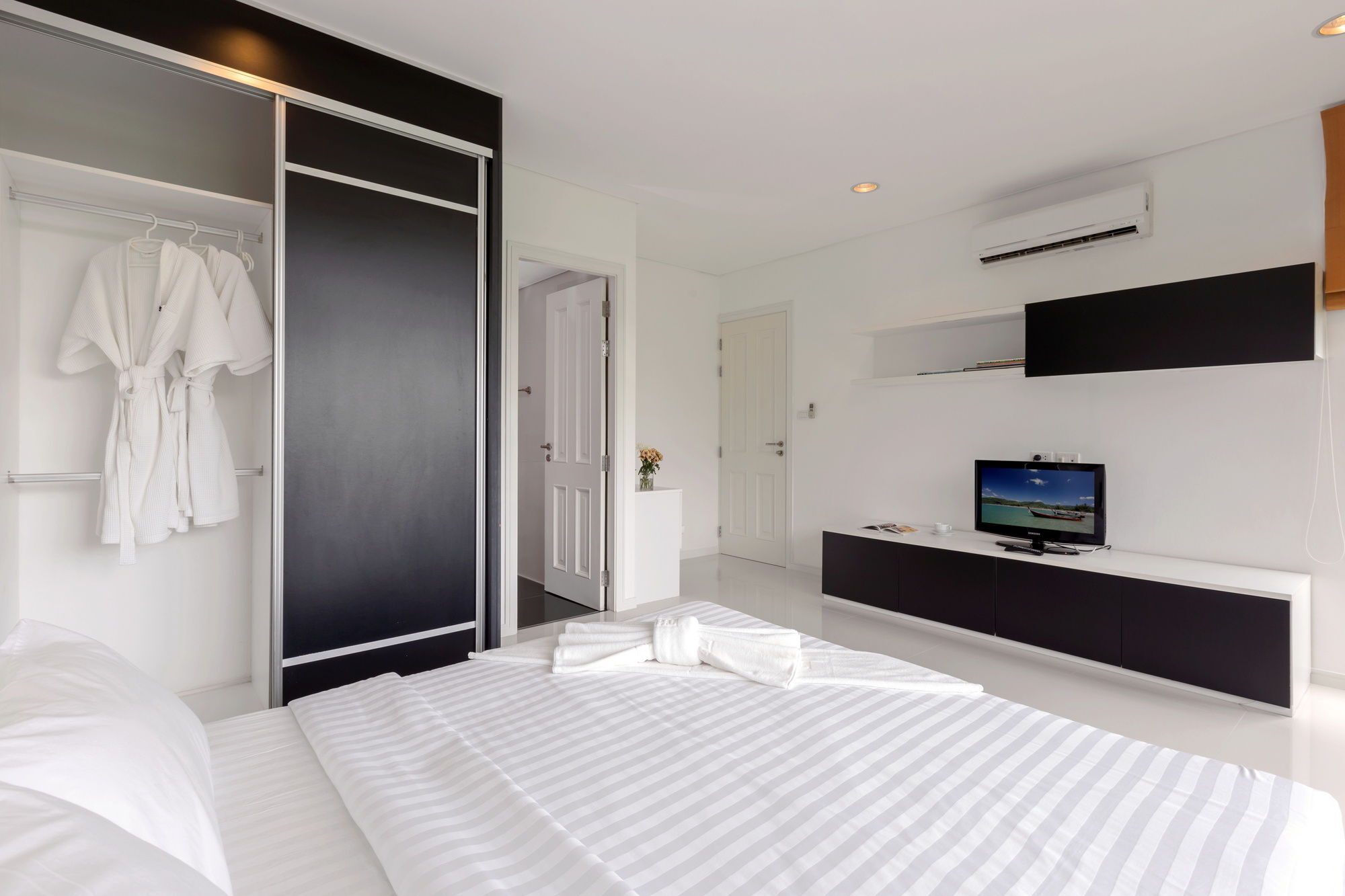 Hotel Regent Phuket Serviced Kamala Beach