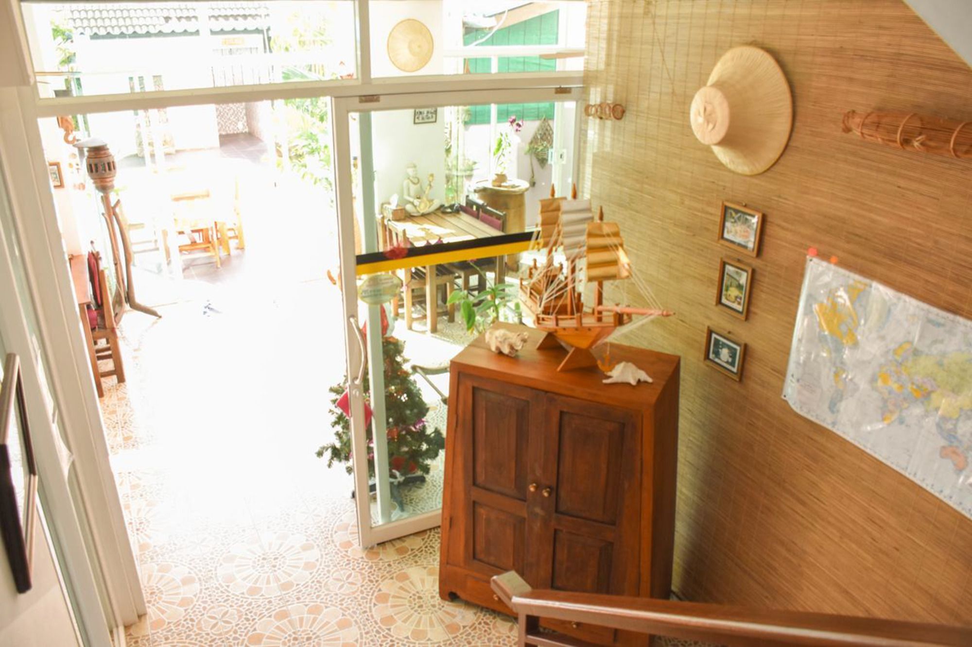 Baan Rosa Bangtao