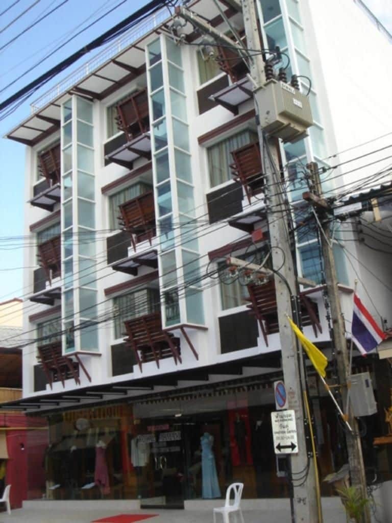555 Inn Kamala Beach