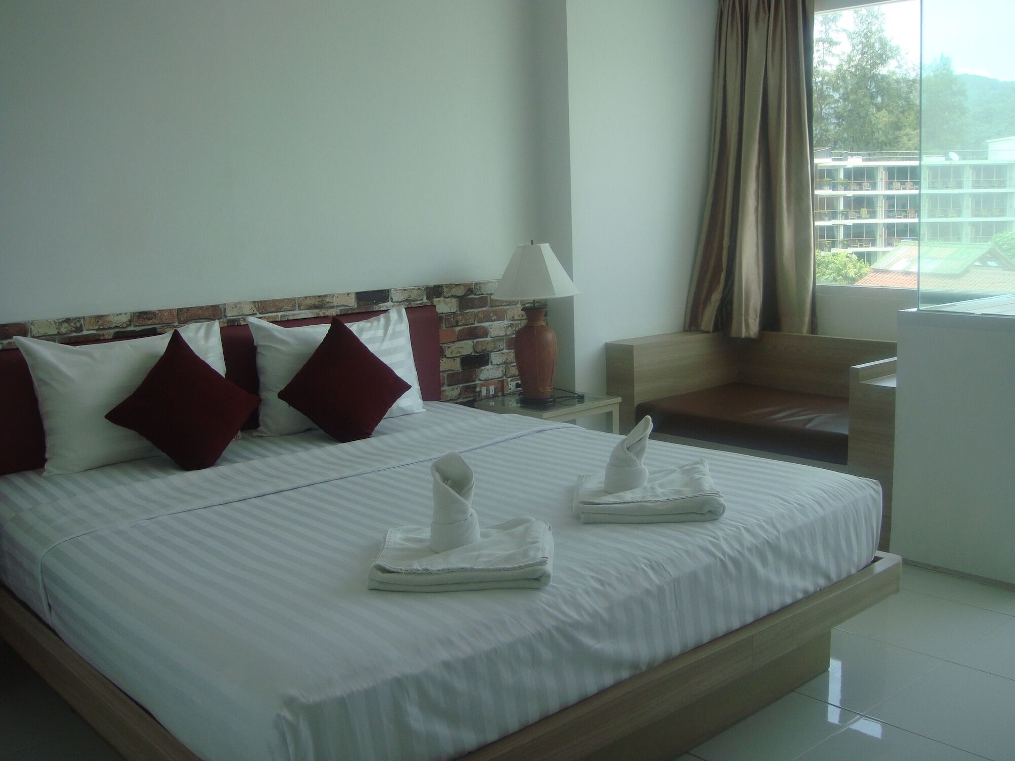 555 Inn 3*