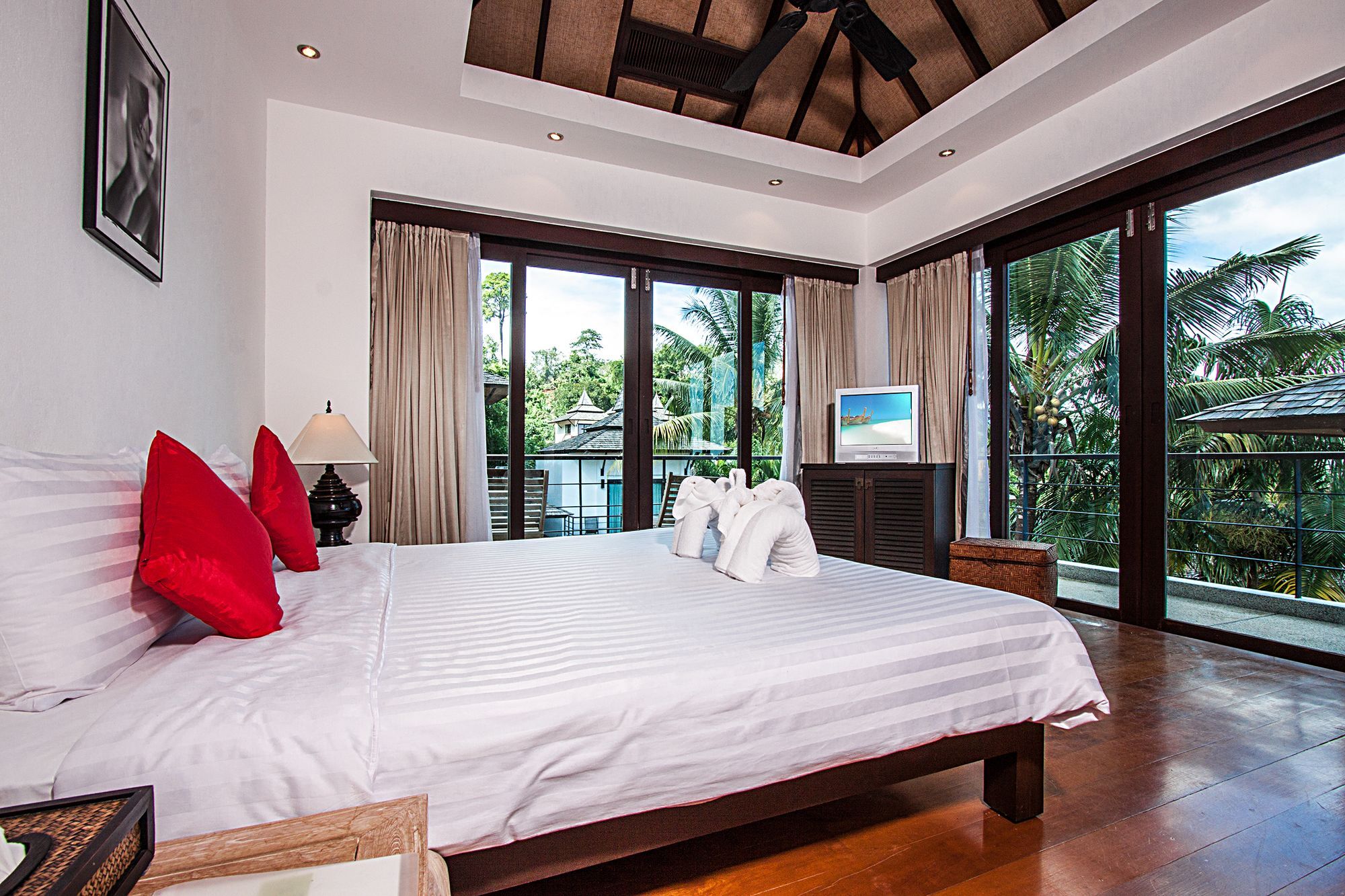 Nirano 22 2 Beds