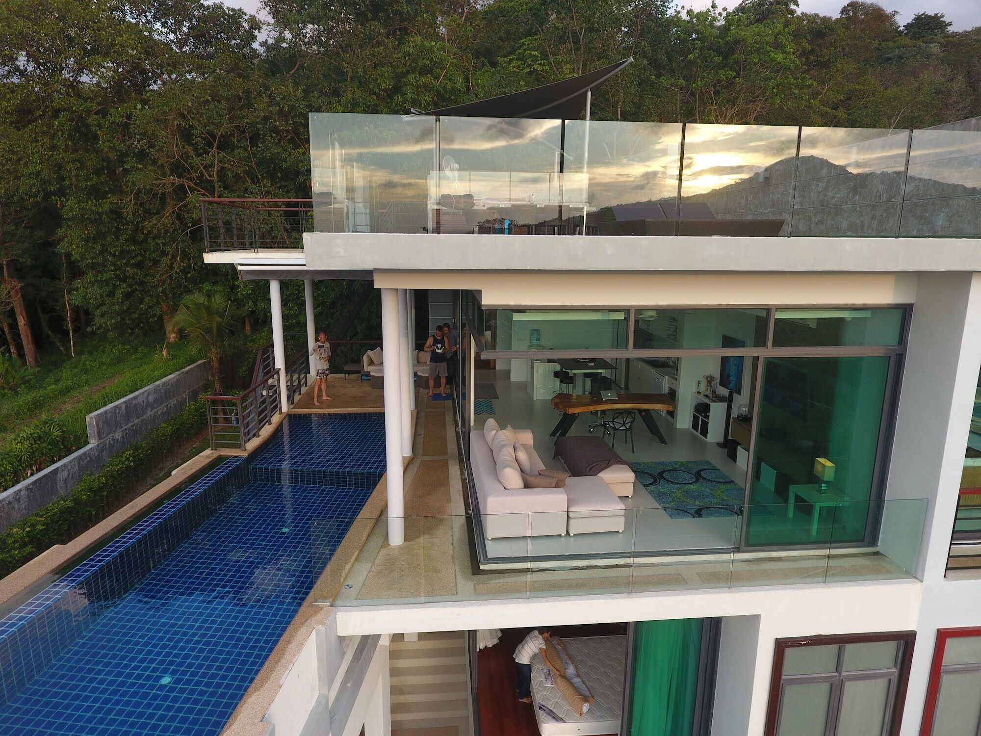 Paradesa By Lofty Villa Kamala Beach