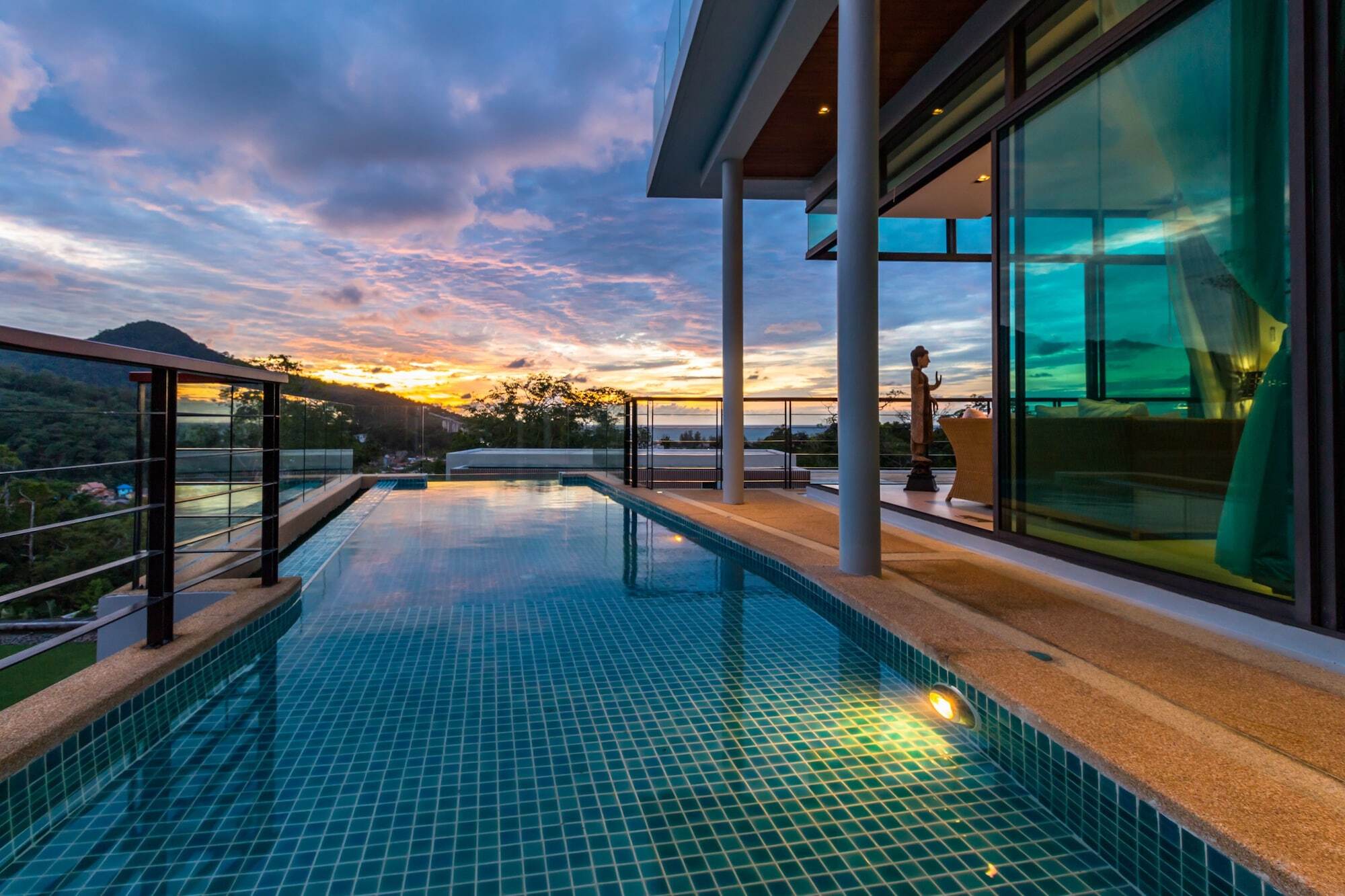 Seaview By Lofty Villa *