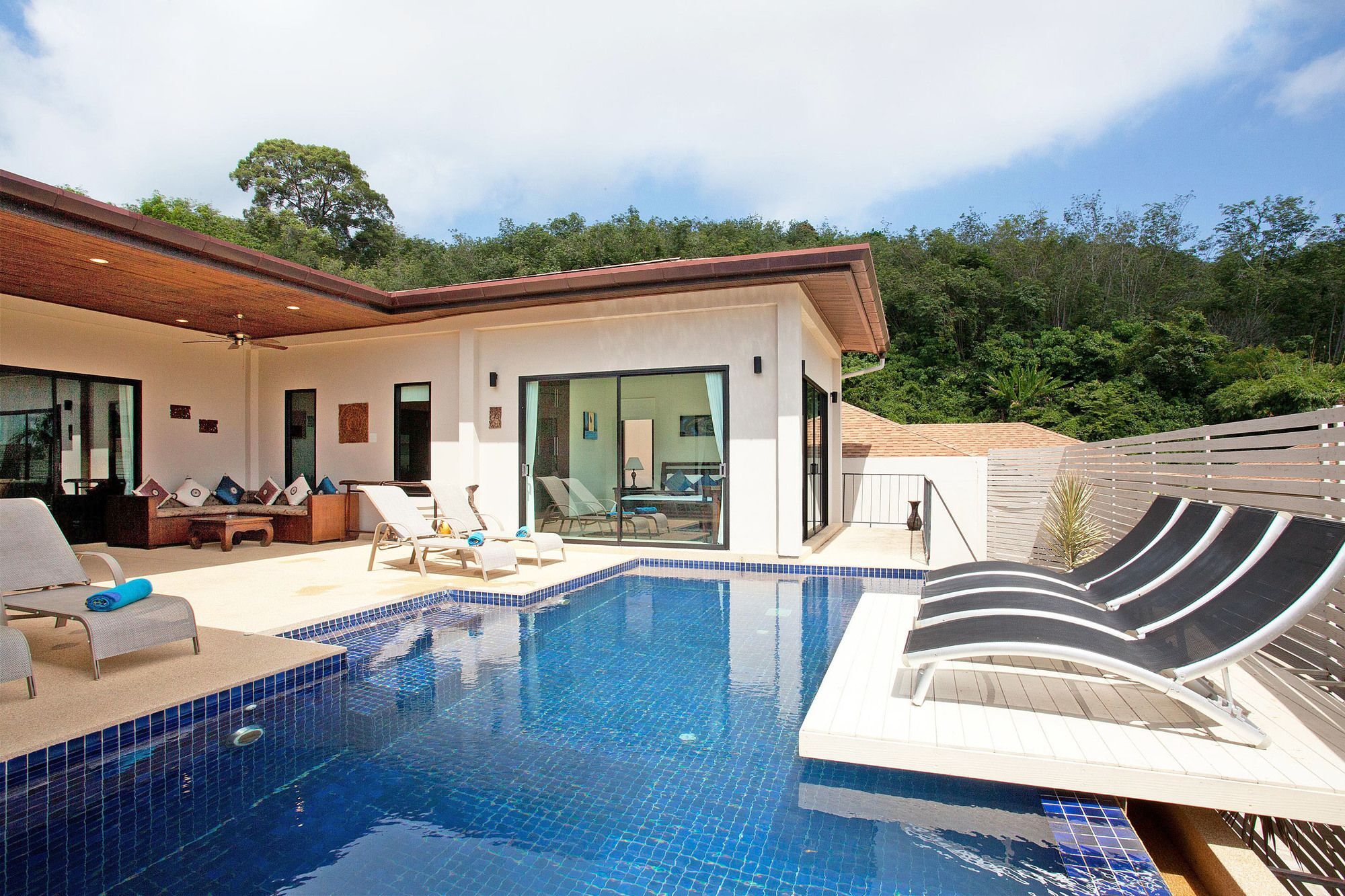 Kaimook Andaman 6 Bed Picturesque Valley Location Hotel