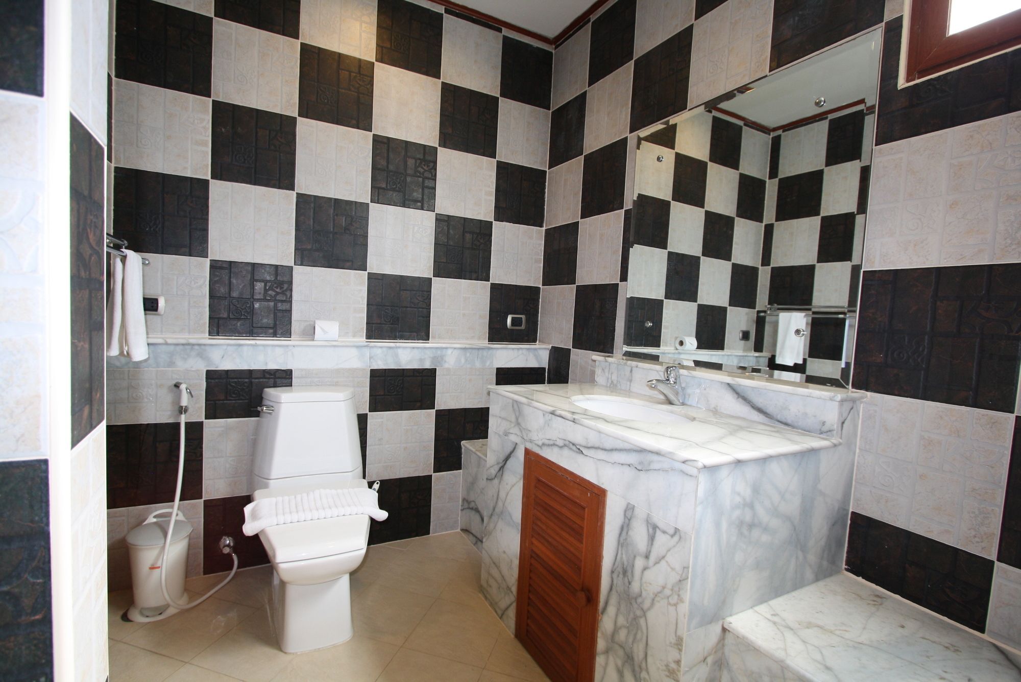 Sabai 3 And 3* Surin Beach (Phuket)